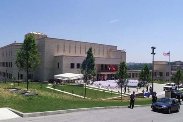 Обстрел консульства США в Стамбуле: пойман один из злоумышленников