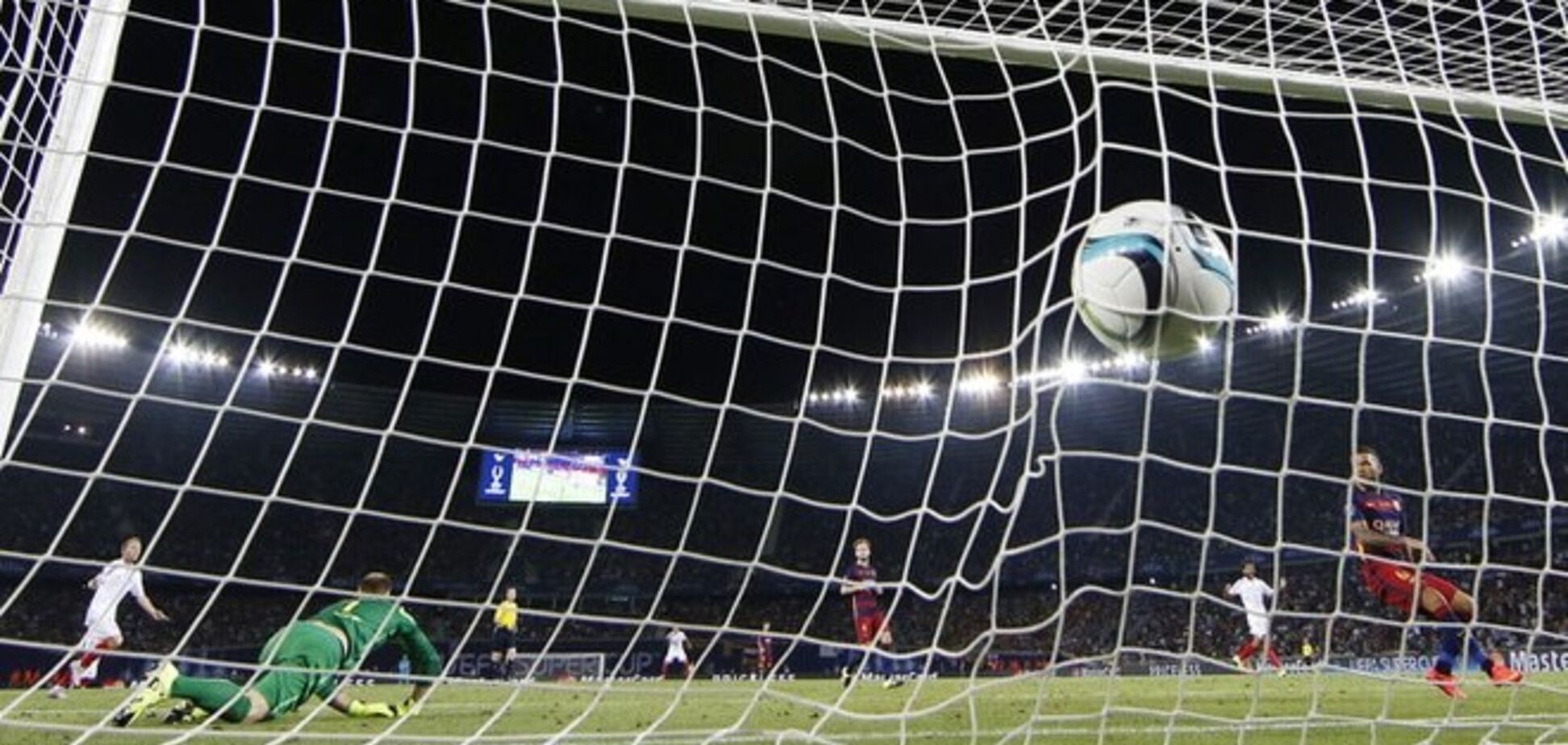 Барселона - Севилья - 5-4: видео-обзор матча