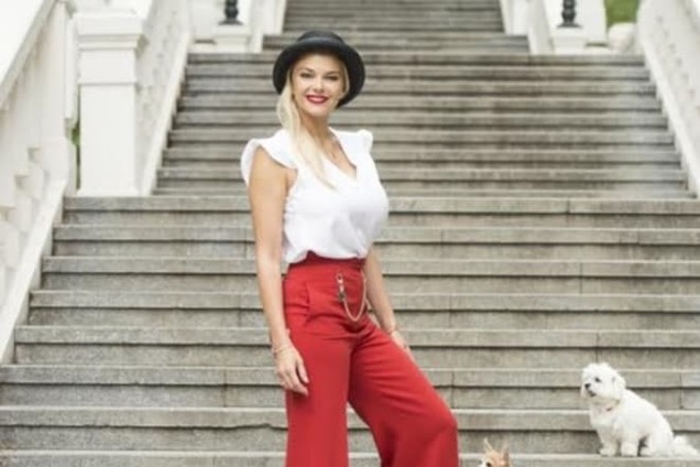 Ириша Блохина показала своих собак, которые облетели полмира