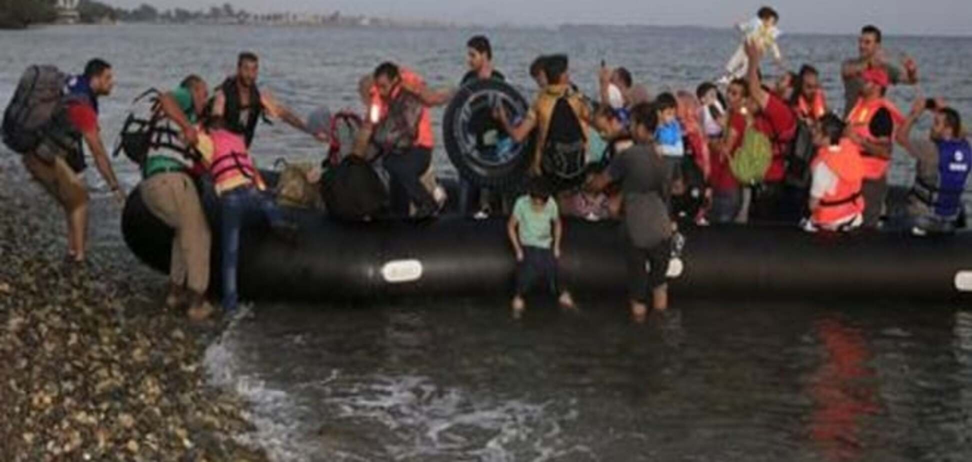 На грецькому острові Кос сталися сутички між поліцією та біженцями