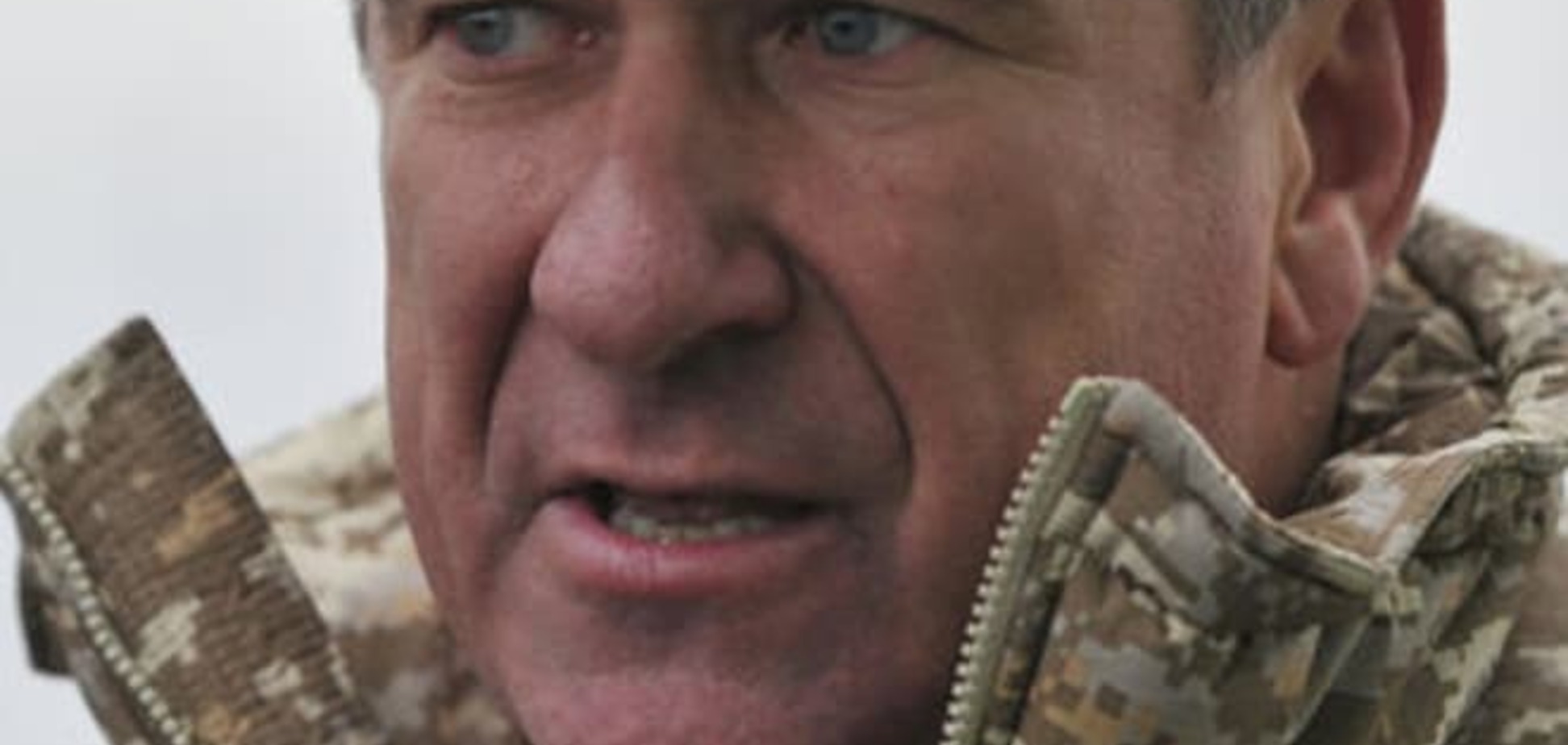 Генерал Ленцов уверяет, что находится в 600 км от границы с Украиной