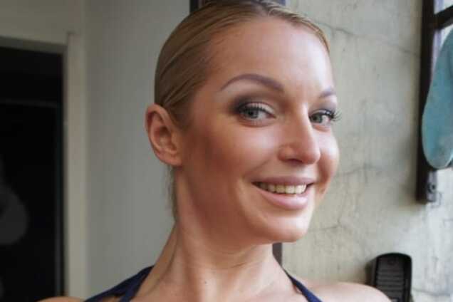 Волочкова вернулась из Крыма и на ночь глядя наелась картошки с макаронами