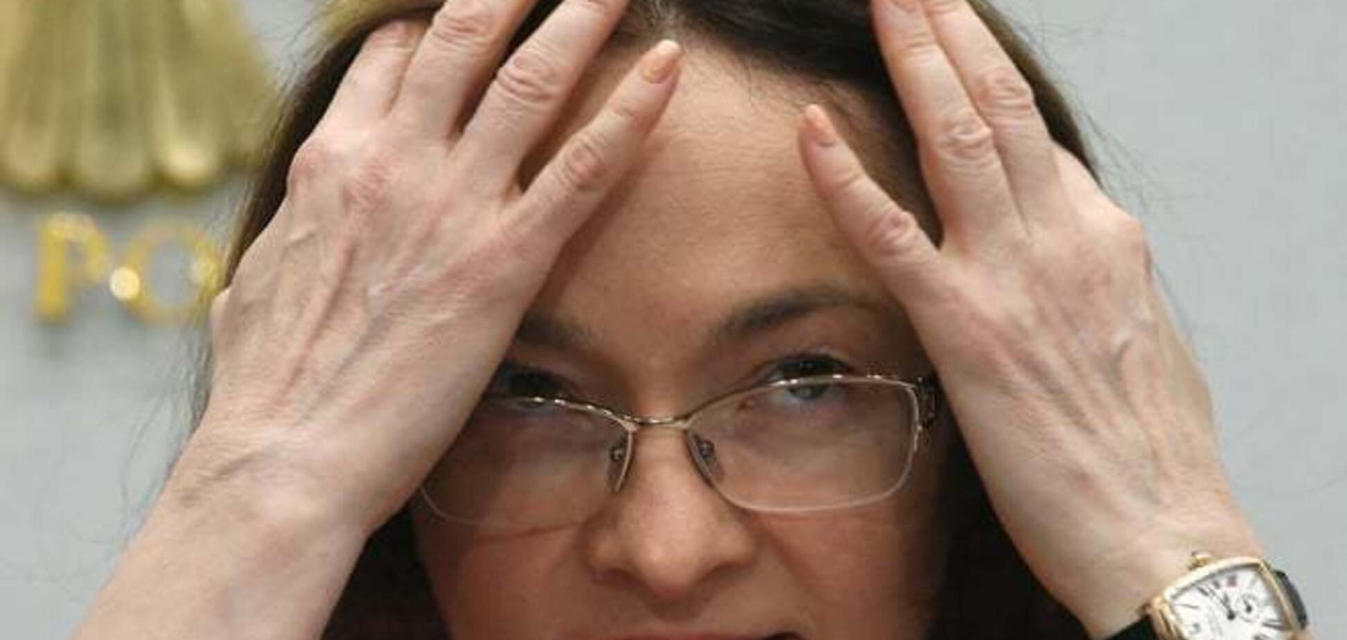 Рубль вернулся к рекордам февраля: евро превысил 72, доллар — 65