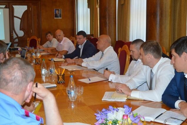 Международная табачная компания проверит контрабандные сигареты в Украине