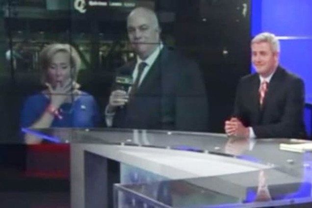 В США чиновница съела содержимое носа в прямом эфире: видеофакт