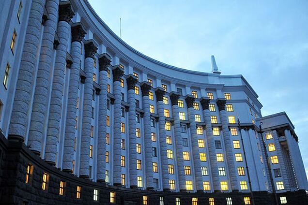 Кабмин опубликовал распоряжение о расширении санкций против России