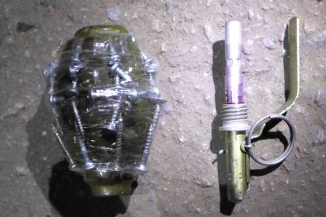 В Харькове велосипедист с гранатой хотел взорвать авто волонтеров