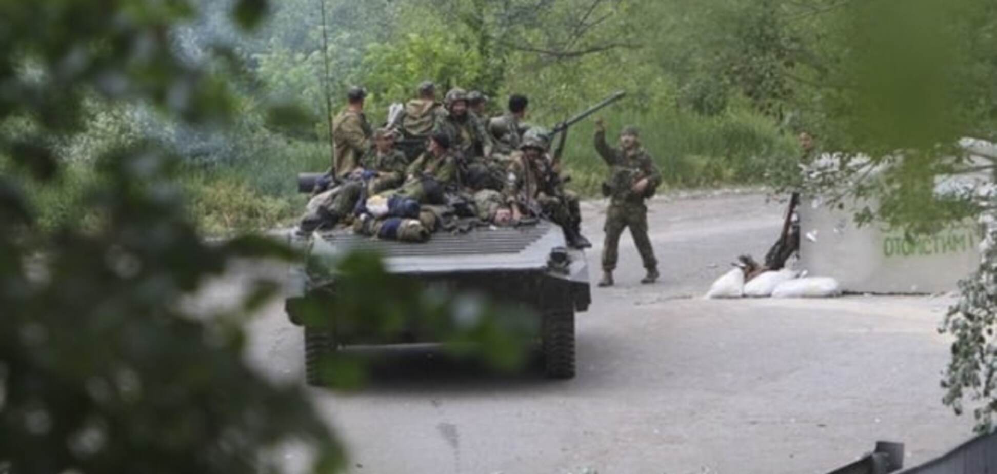Террористы 'ДНР' готовят масштабную провокацию и начинают эвакуацию семей - СМИ