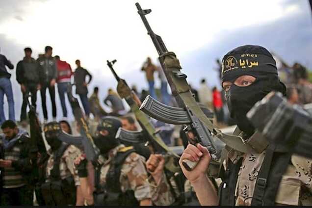 Историк объяснил, почему террористы ИГИЛ из Чечни выгодны для Путина