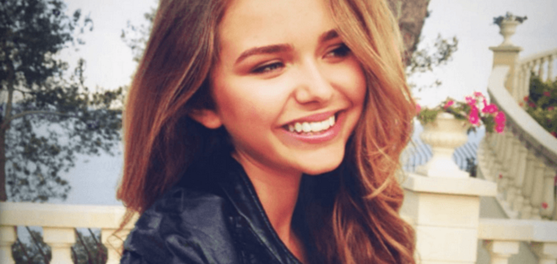 15-летняя дочь Маликова щеголяла на пляже в прозрачном парео на голое тело