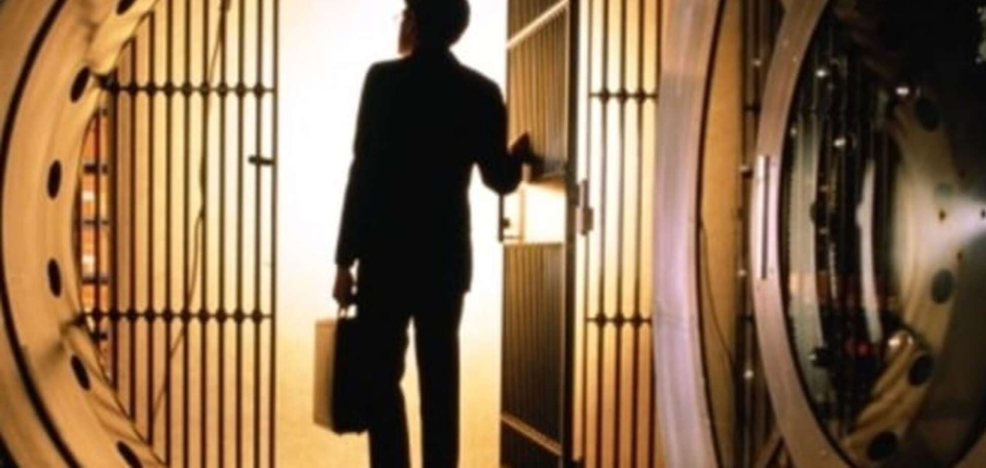 Украинский банковский рынок сдается русским без боя - СМИ