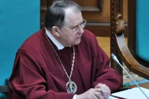 Глава Конституционного суда Украины Юрий Баулин