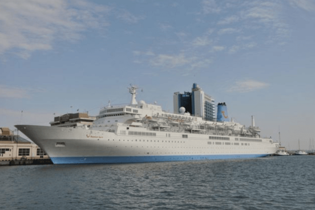 До Одеси прибув розкішний британський лайнер: опубліковані фото