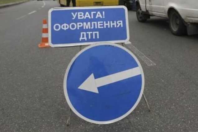 Війна на дорогах: 65 ДТП і 4 загиблих