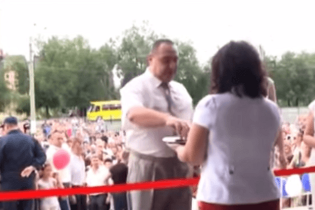 Это просто праздник! В Луганске Плотницкий торжественно 'отжал' супермаркет