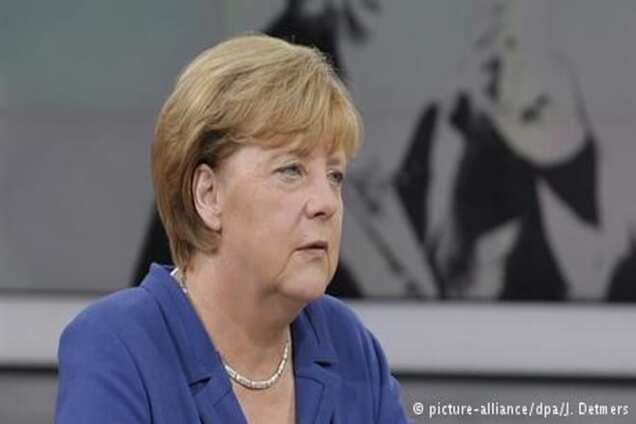 Меркель впевнена, що МВФ братиме участь у третьому пакеті допомоги Греції