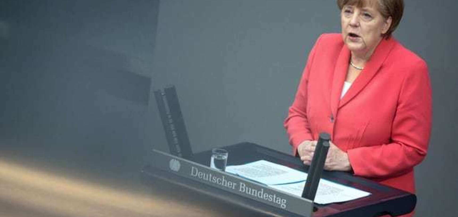 Меркель против списания долгов Греции