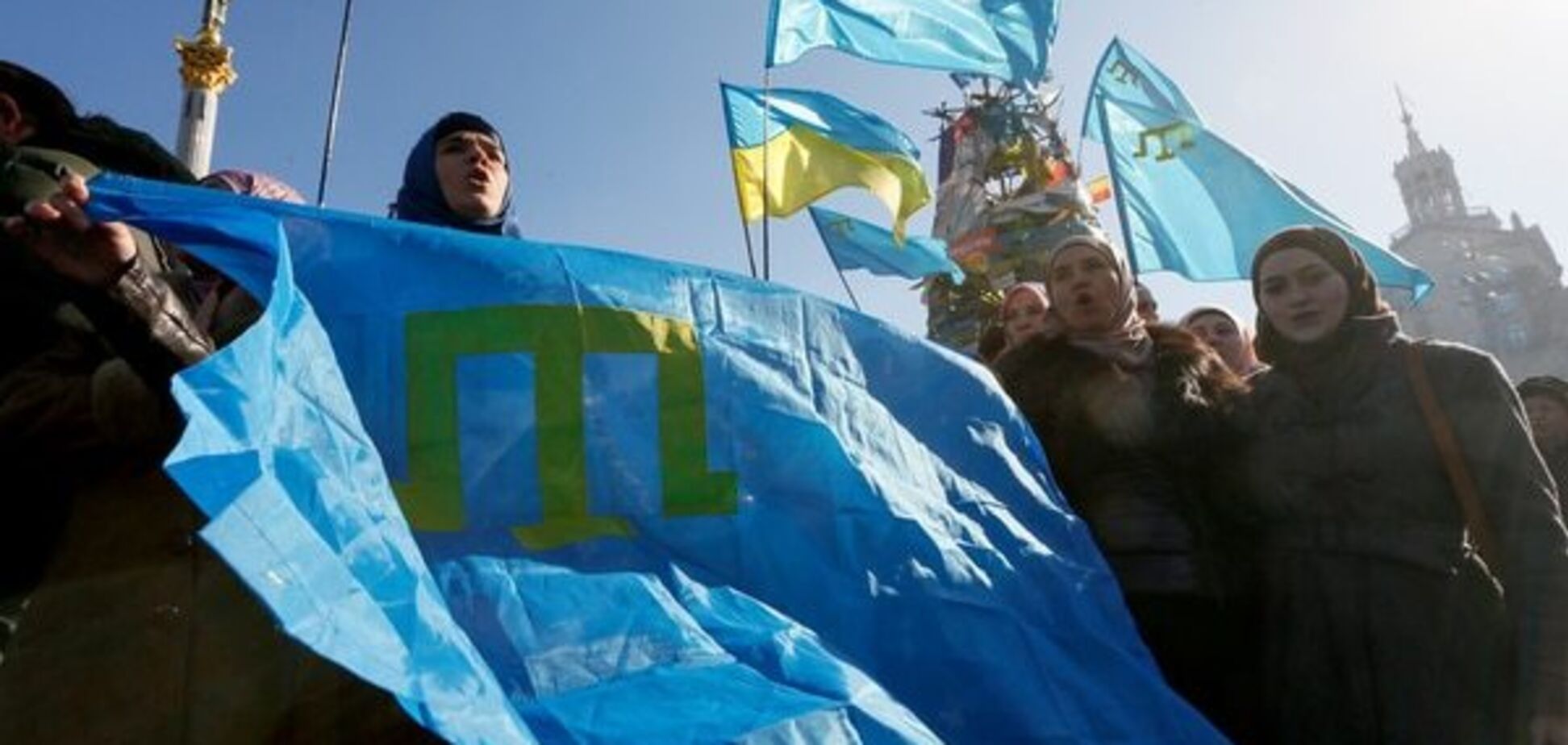 Путин призвал крымских татар 'не наглеть'