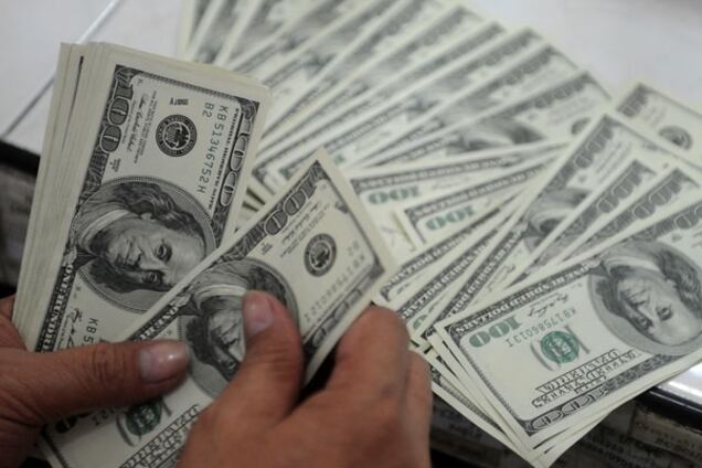 В Москве задержали африканцев, продававших жидкость для создания долларов