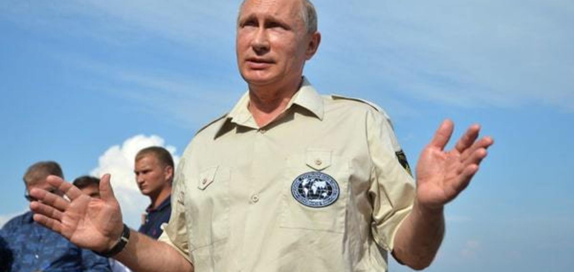 'Припливли!' Путін у включеному Криму: головні заяви і подробиці візиту