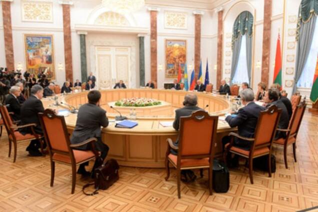 В МИД назвали условие успешных переговоров в Минске