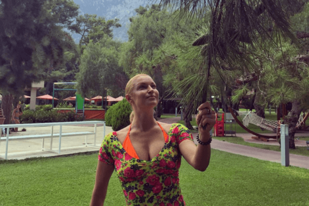 Волочкова шокировала невероятно дряблым животом: фотофакт