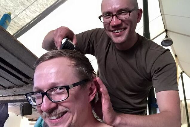 Майкл Щур показал армейскую прическу: фотофакт