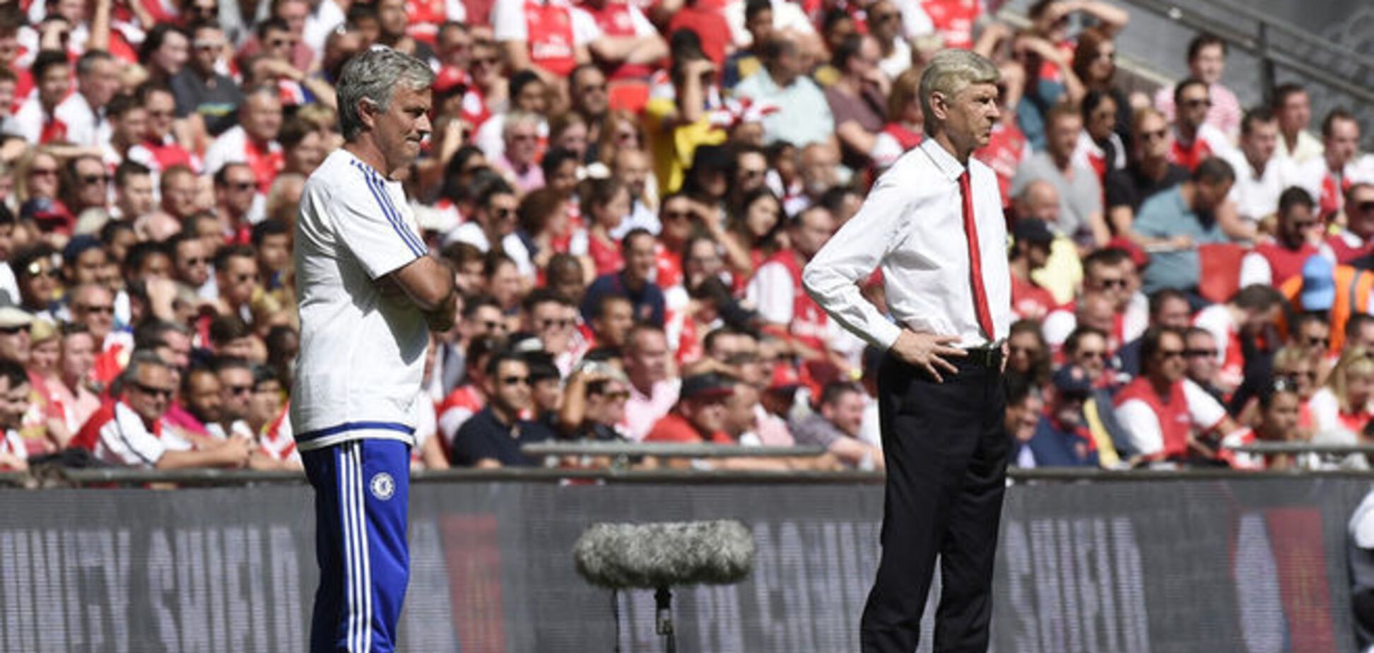 Моуриньо шокировал поступком на Суперкубке Англии: видео дерзости