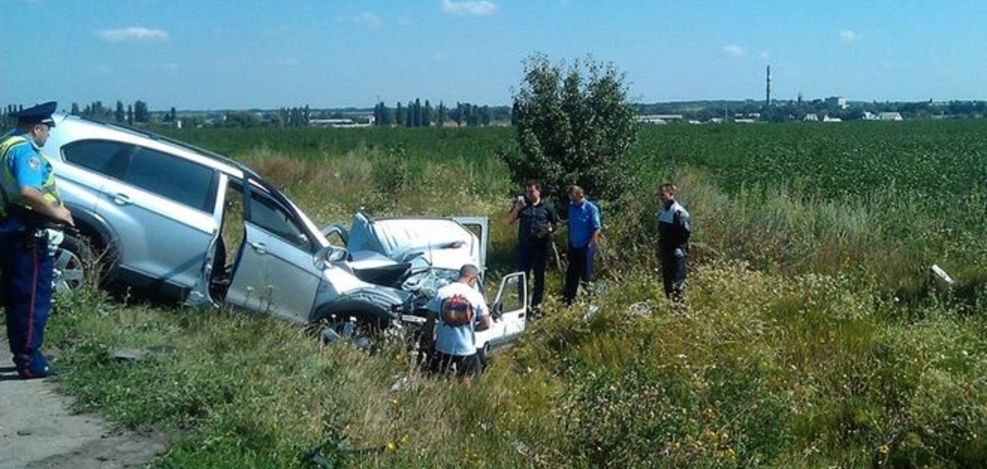 В крупном ДТП в Киевской области погибли два человека: фотофакт