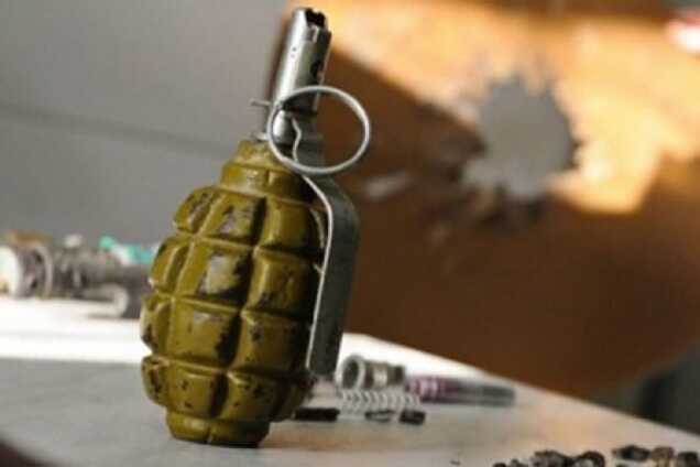 Переселенец из Крыма попался СБУ со взрывчаткой и гранатой