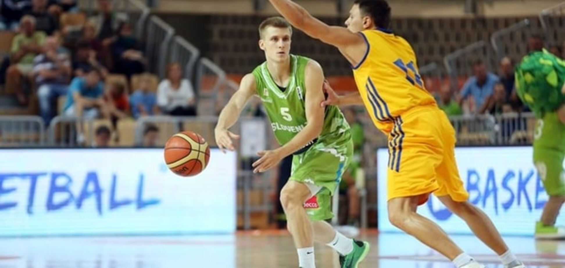 Украинские баскетболисты обидно проиграли словенцами