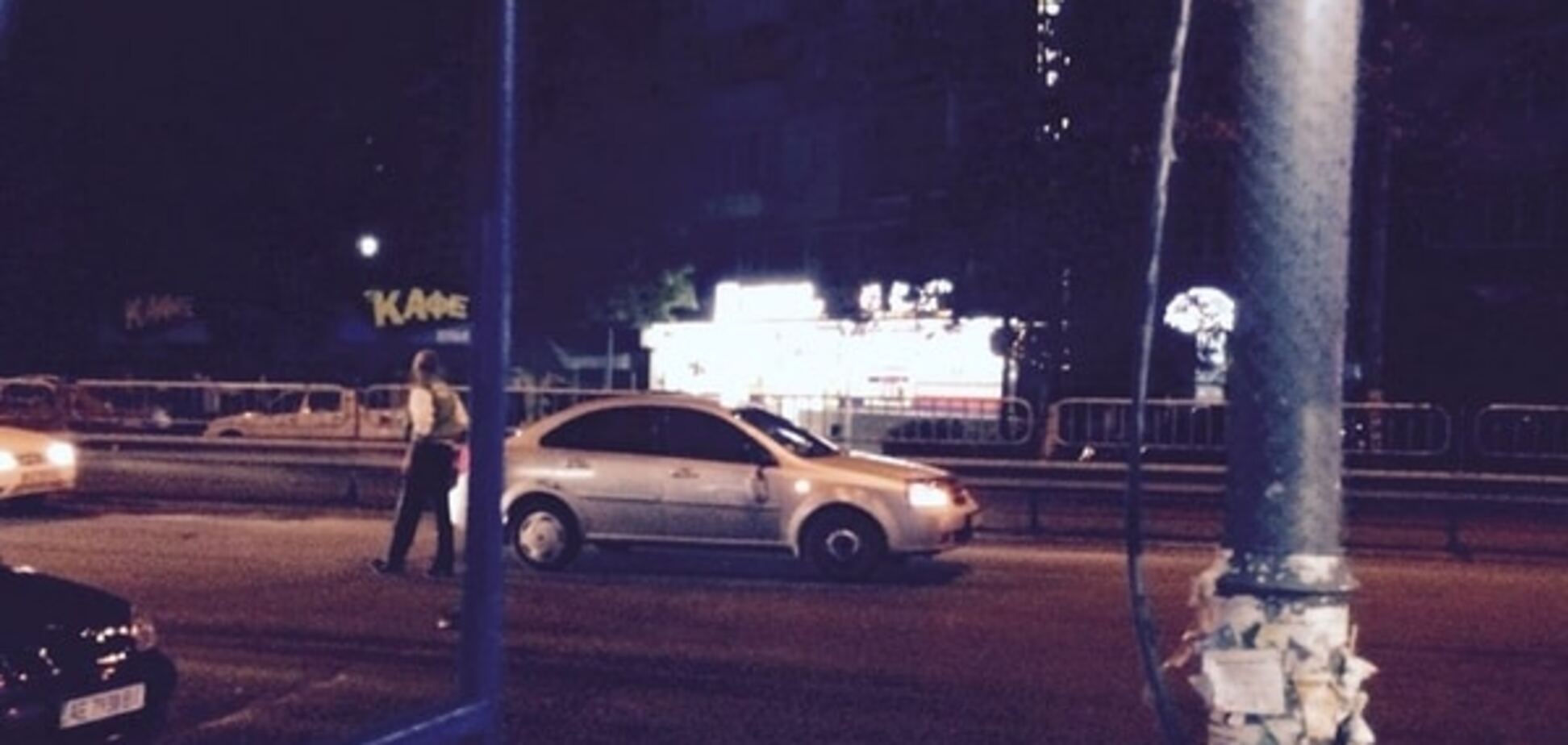 В Киеве таксист сбил пешехода-нарушителя: фото с места ДТП