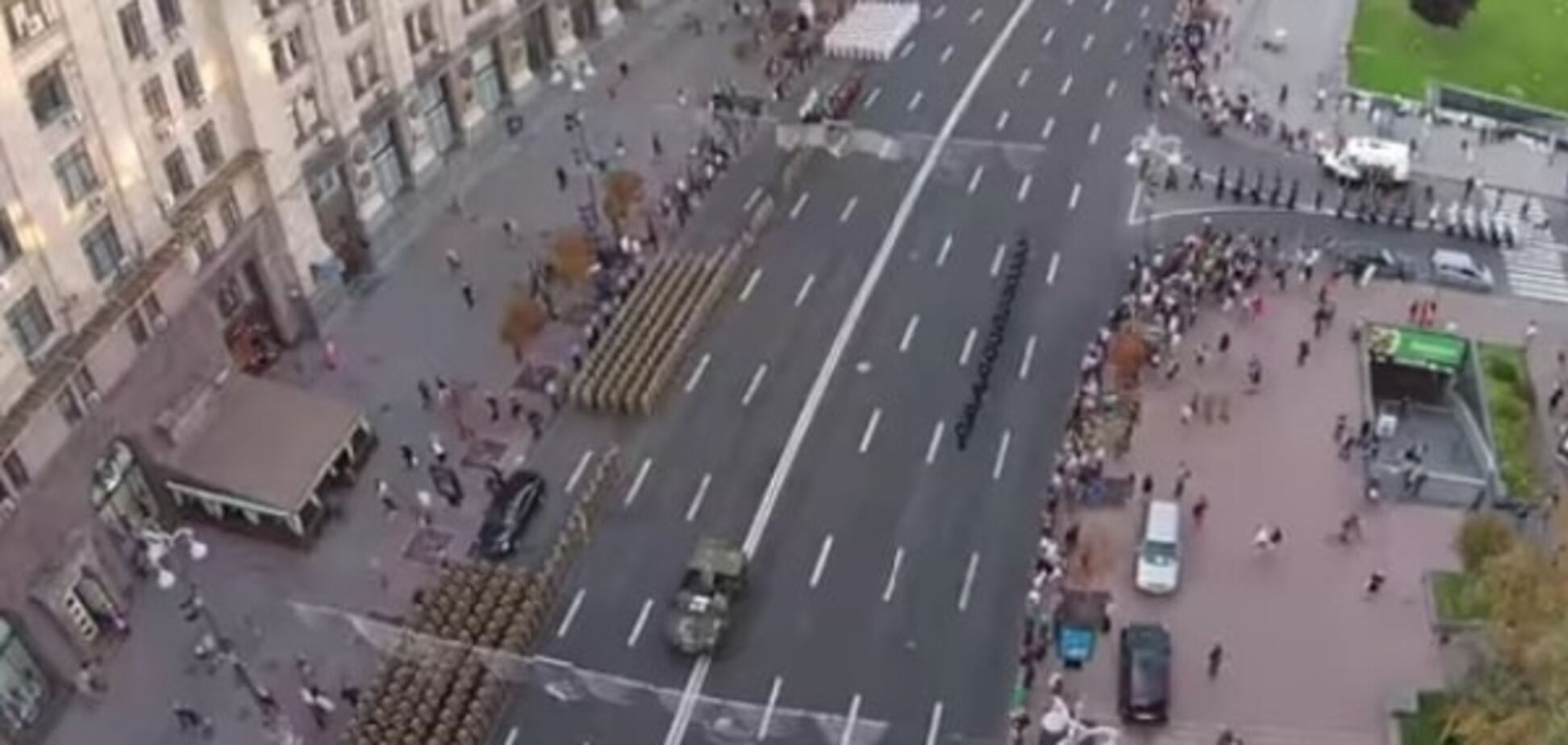 Репетиция парада в Киеве с высоты птичьего полета: опубликовано видео 