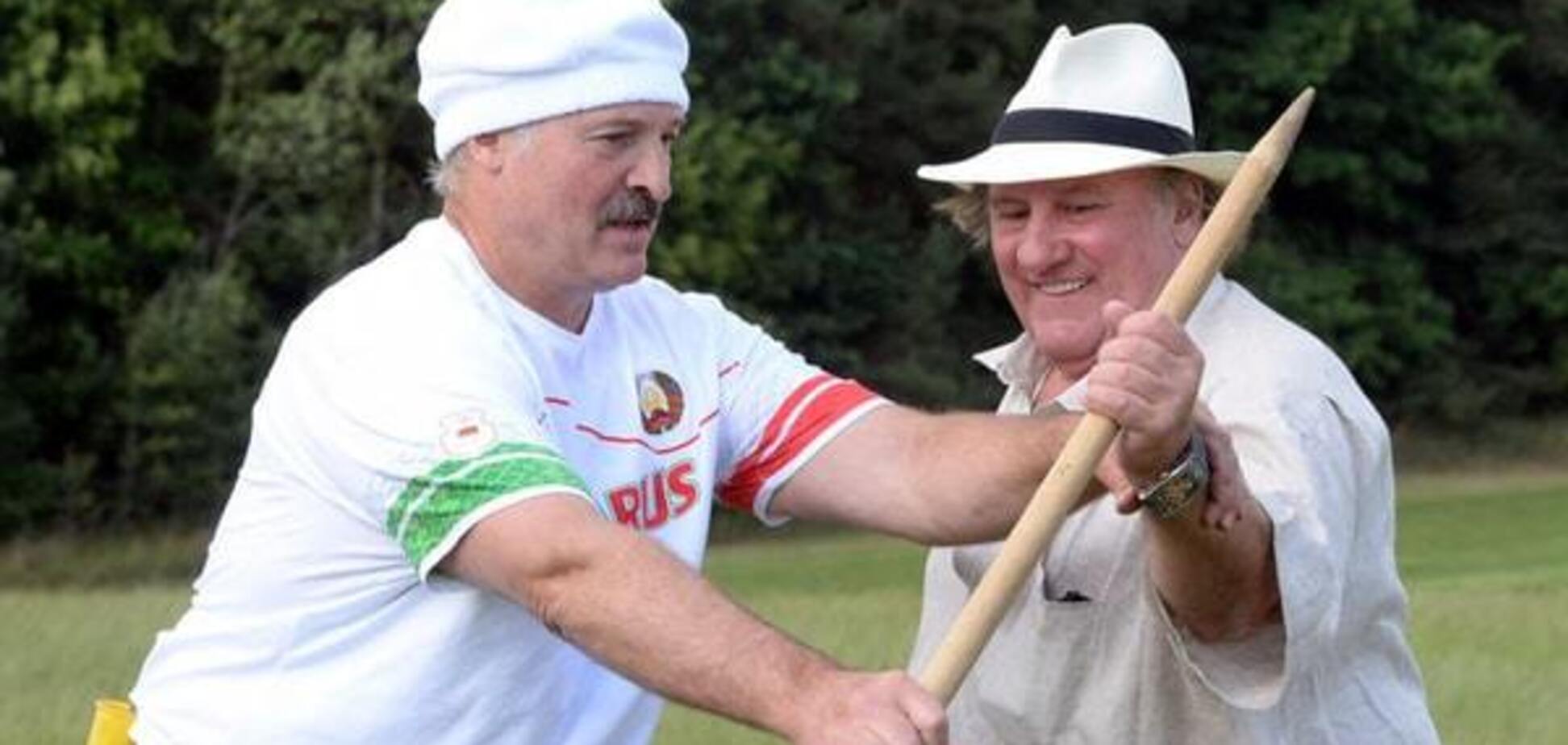 Удар в спину: Лукашенко уговаривает 'Газпром' на транзит газа