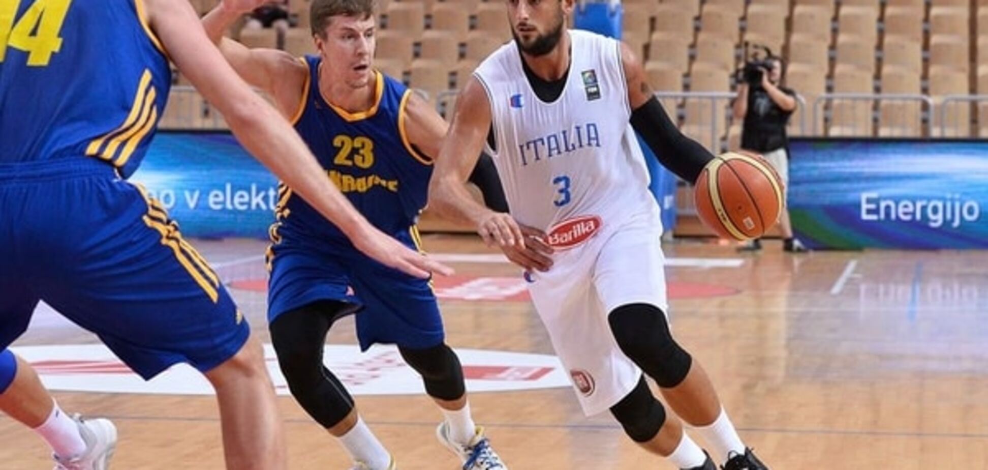 Сборная Украины выиграла матч-триллер у Италии