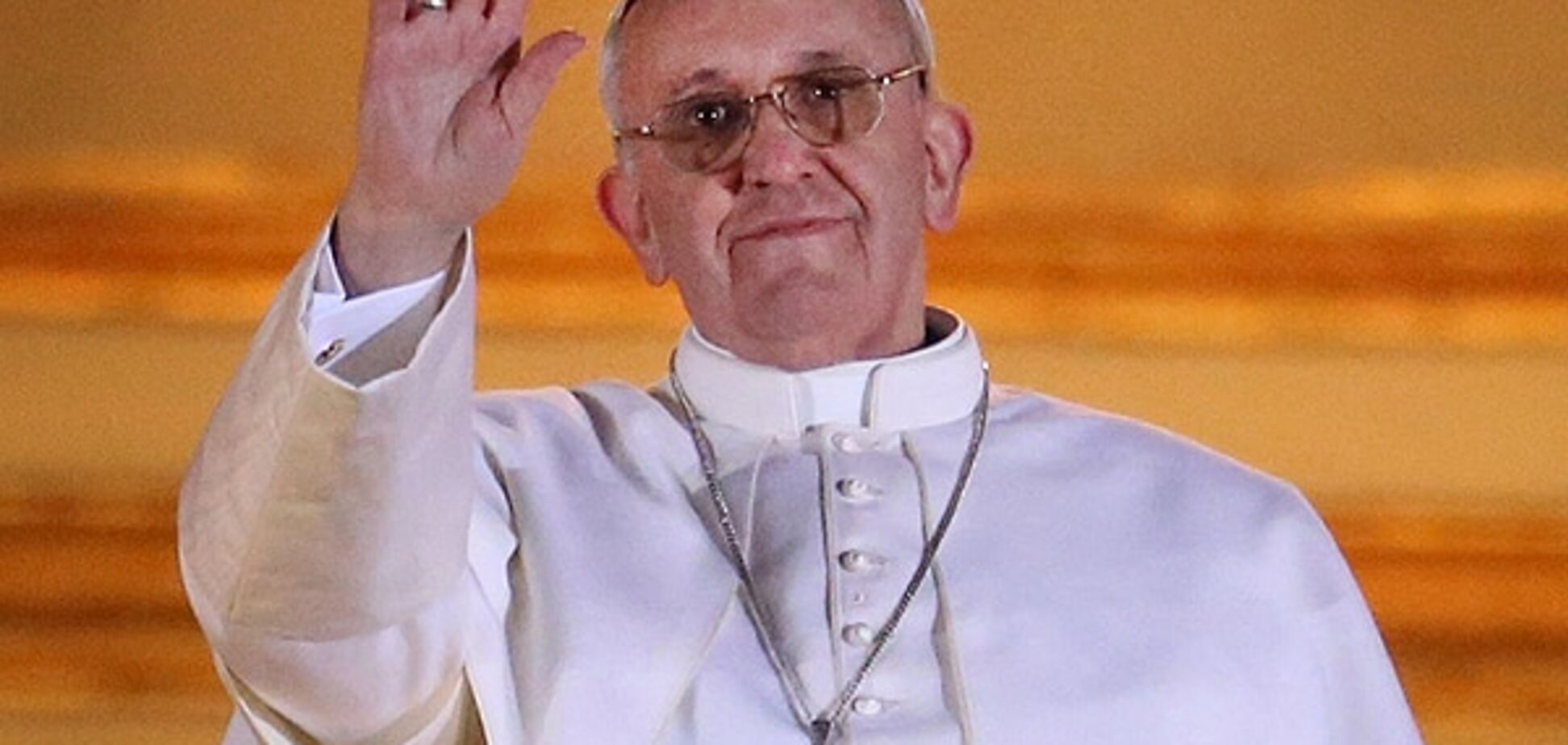 Папа Римский заявил, что будет молиться за Украину