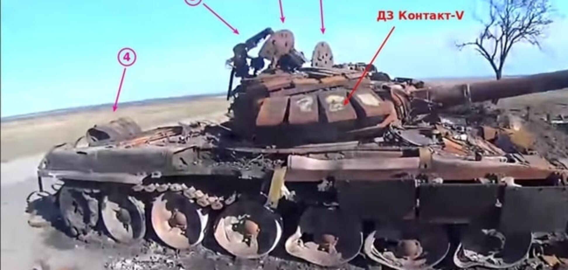 Российские наемники выдали свой уничтоженный танк за украинский: доказательства