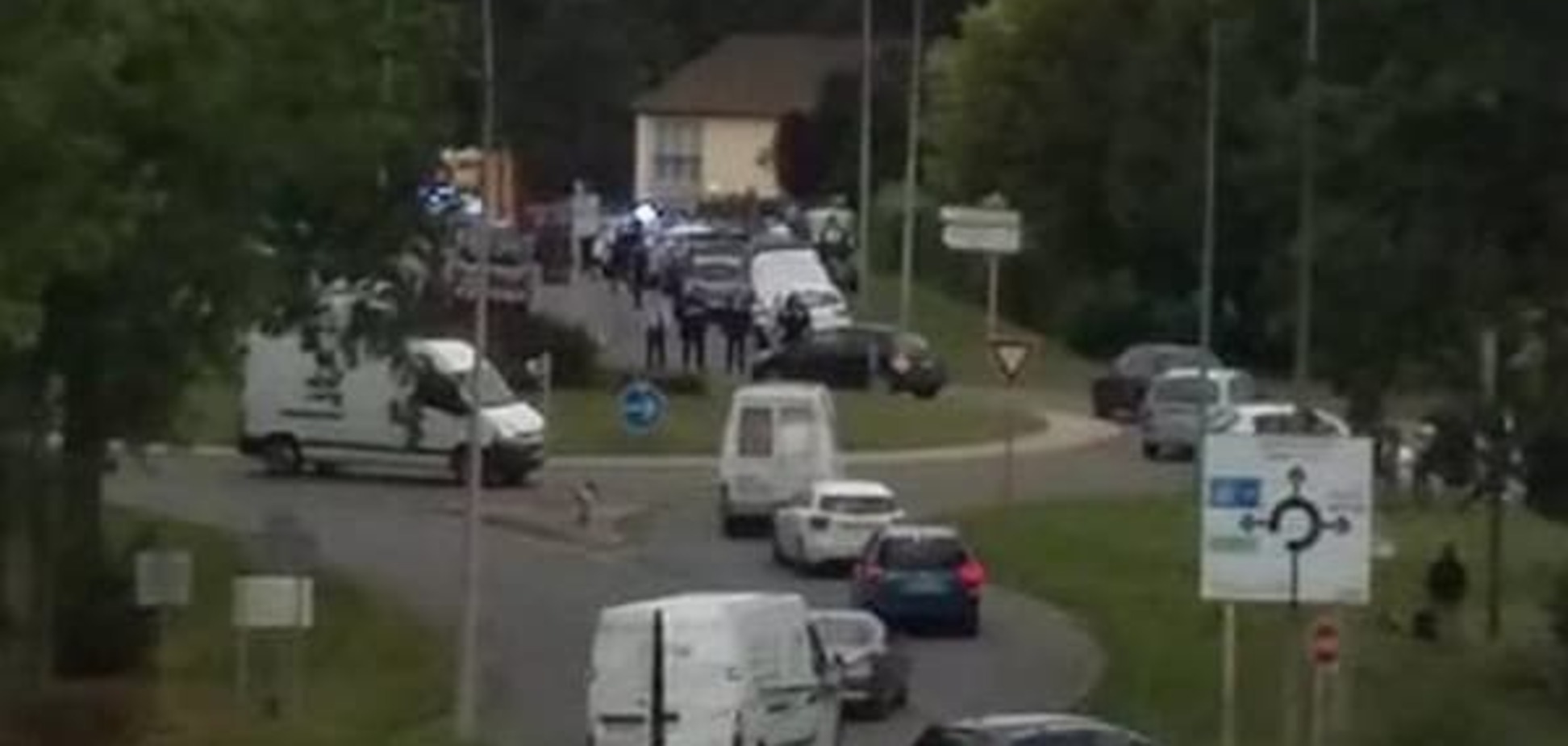 На севере Франции в перестрелке убили ребенка