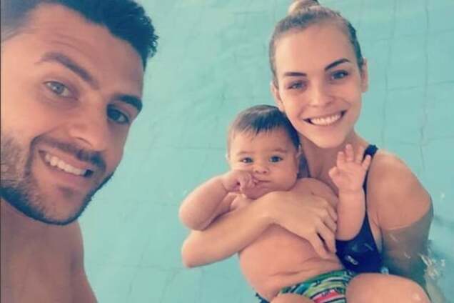 Бразильский новичок 'Динамо' поздравил Украину семейным фото