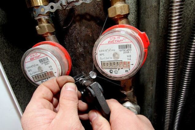 Які будинки у Києві ризикують залишитися без теплових лічильників: список