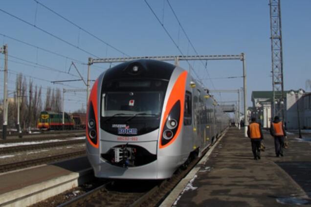У всіх поїздах Hyundai в Україні з'явився Wi-Fi