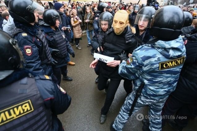 Журналист - путинским силовикам: за каждое беззаконие ответите