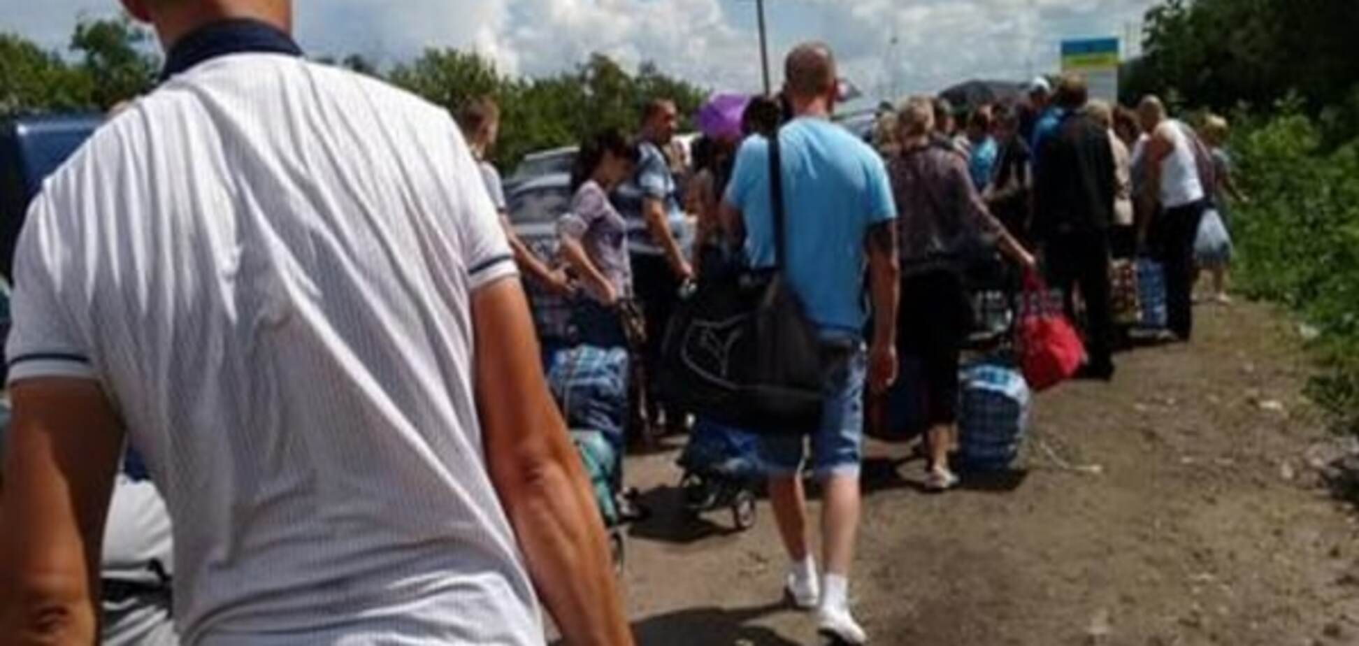 Донбасс: граница для бедных и пропуска для честных