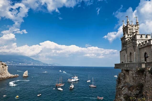 Россия отказалась от связи с Крымом через Украину