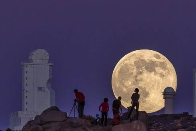 Готовим фотоаппараты: на выходных жители Земли увидят гигантскую 'супер-Луну'