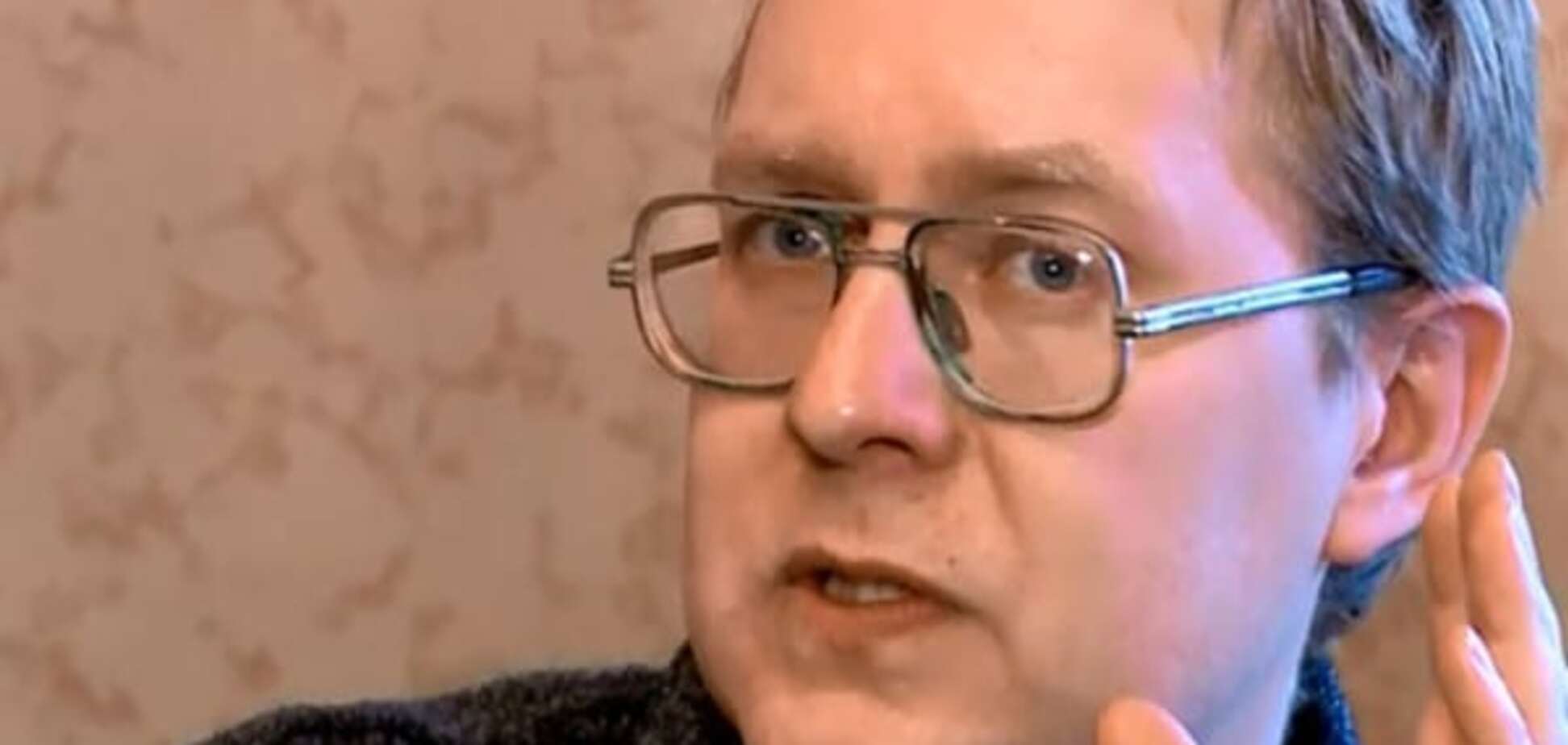 У автора стихов об Украине провели обыск