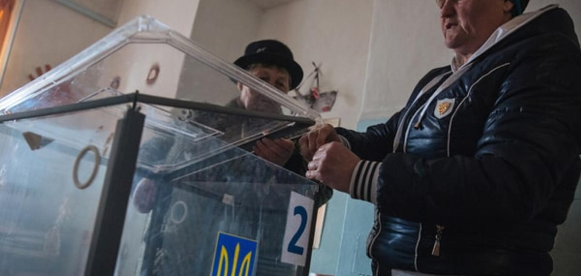 ЦВК послухалася Порошенко в питанні проведення виборів у Маріуполі