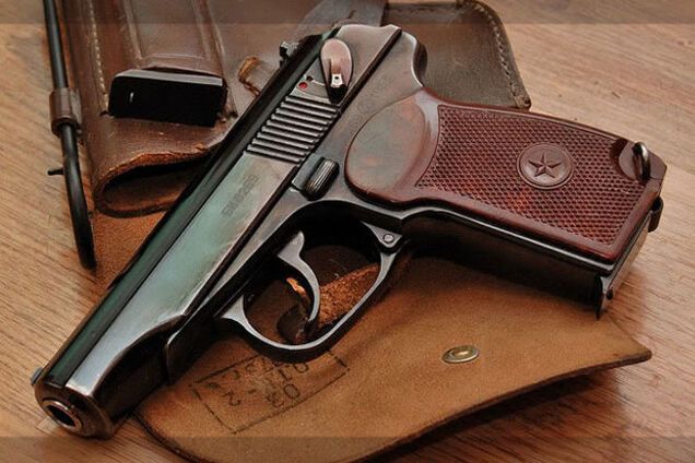 В Свердловске застрелился 'начальник отдела воинской части' террористов