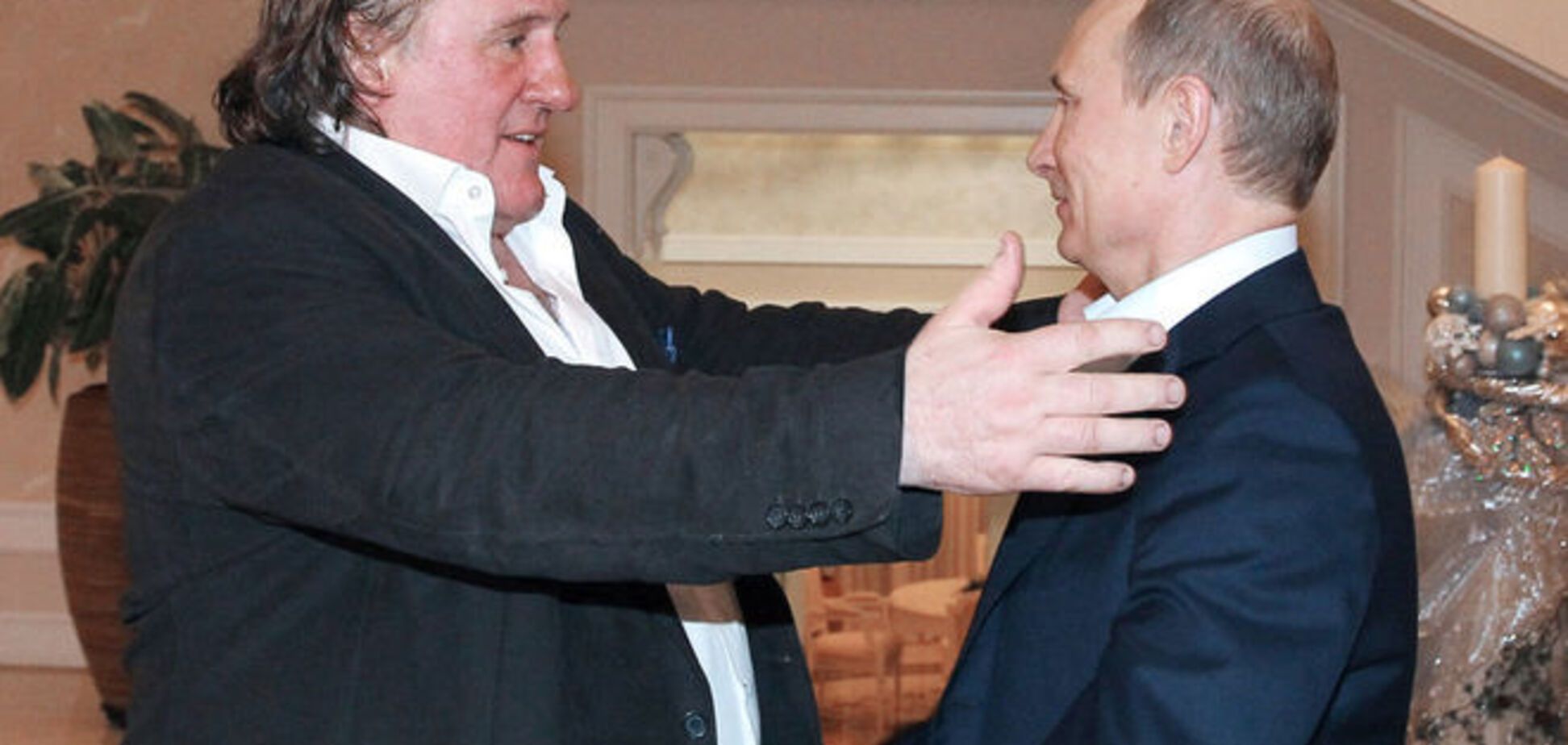 Раніше Депардьє про Путіна говорив тільки матом - Ющенко 