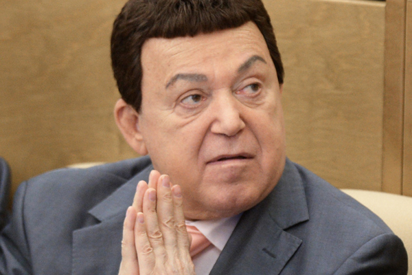 В Совфеде посоветовали Кобзону держать обиду на США при себе